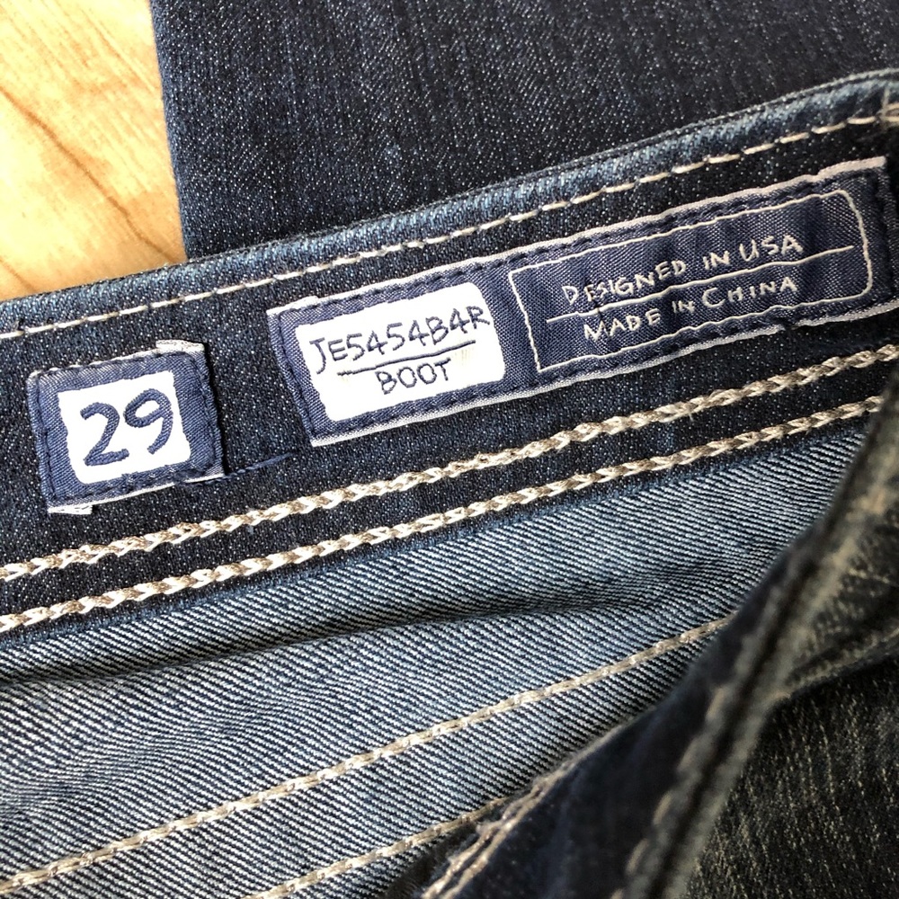 Miss Me Medium Wash Rhinestone Boot Cut Jeans 29 - Picture 6 of 16